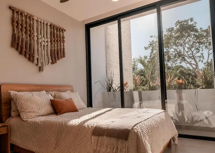 With Private Plunge Pool And Rooftop Apartamento Tulum