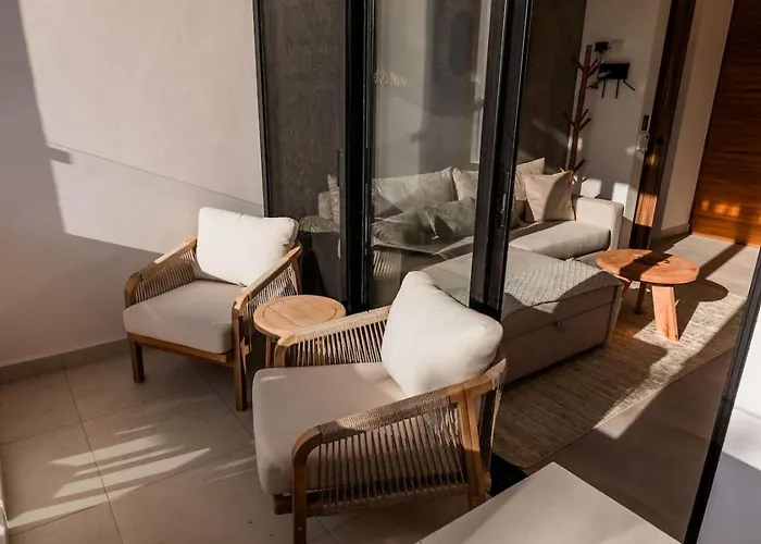 With Private Plunge Pool And Rooftop