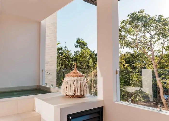 With Private Plunge Pool And Rooftop Tulum